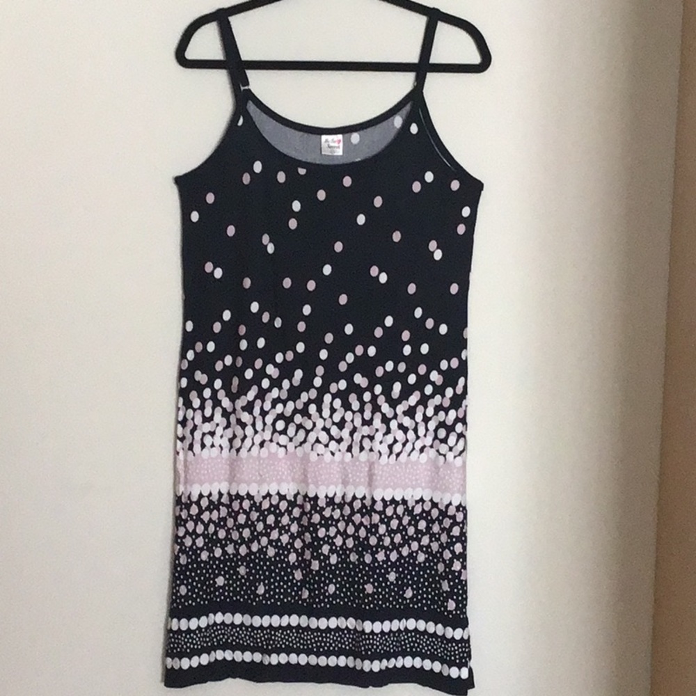 Polkadotted dress for woman